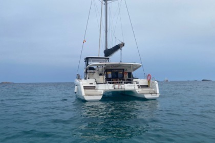 Catamarán Lagoon 42  Full Equipe (2018)