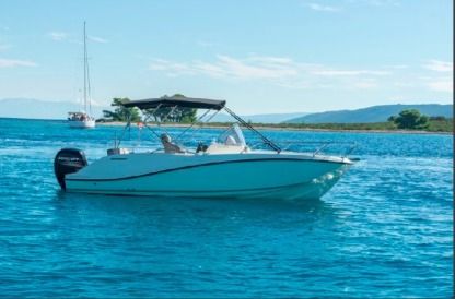 Alquiler Lancha Beneteau Flyer 550 Sun Deck Split