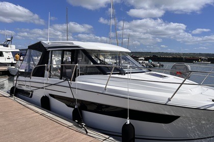 Location Bateau à moteur Jeanneau Merry Fisher 895 Bourgenay