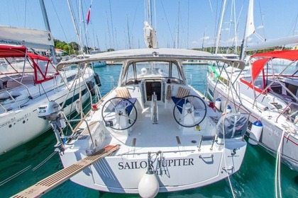 Miete Segelboot Bénéteau Oceanis 38.1 Pomer
