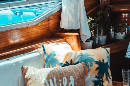 [**#**] - Vivez vos rêves ! Motorsailer classique moderne de luxe traditionnel à Majorque