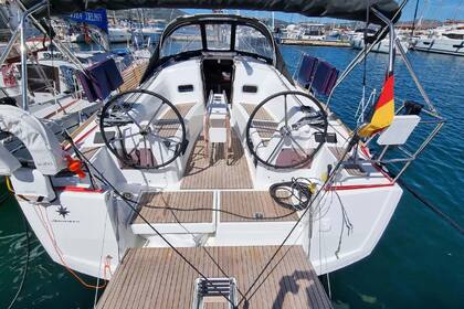 Location Voilier Jeanneau Sun Odyssey 349 - 2 cab. Golfo Aranci
