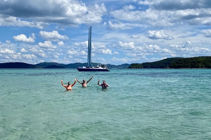 Luxury Sailing Catamaran - Cool Change - Kelsall 54