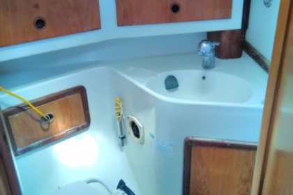 Segelyacht Baujahr 1993 an der Therma für eine Tr