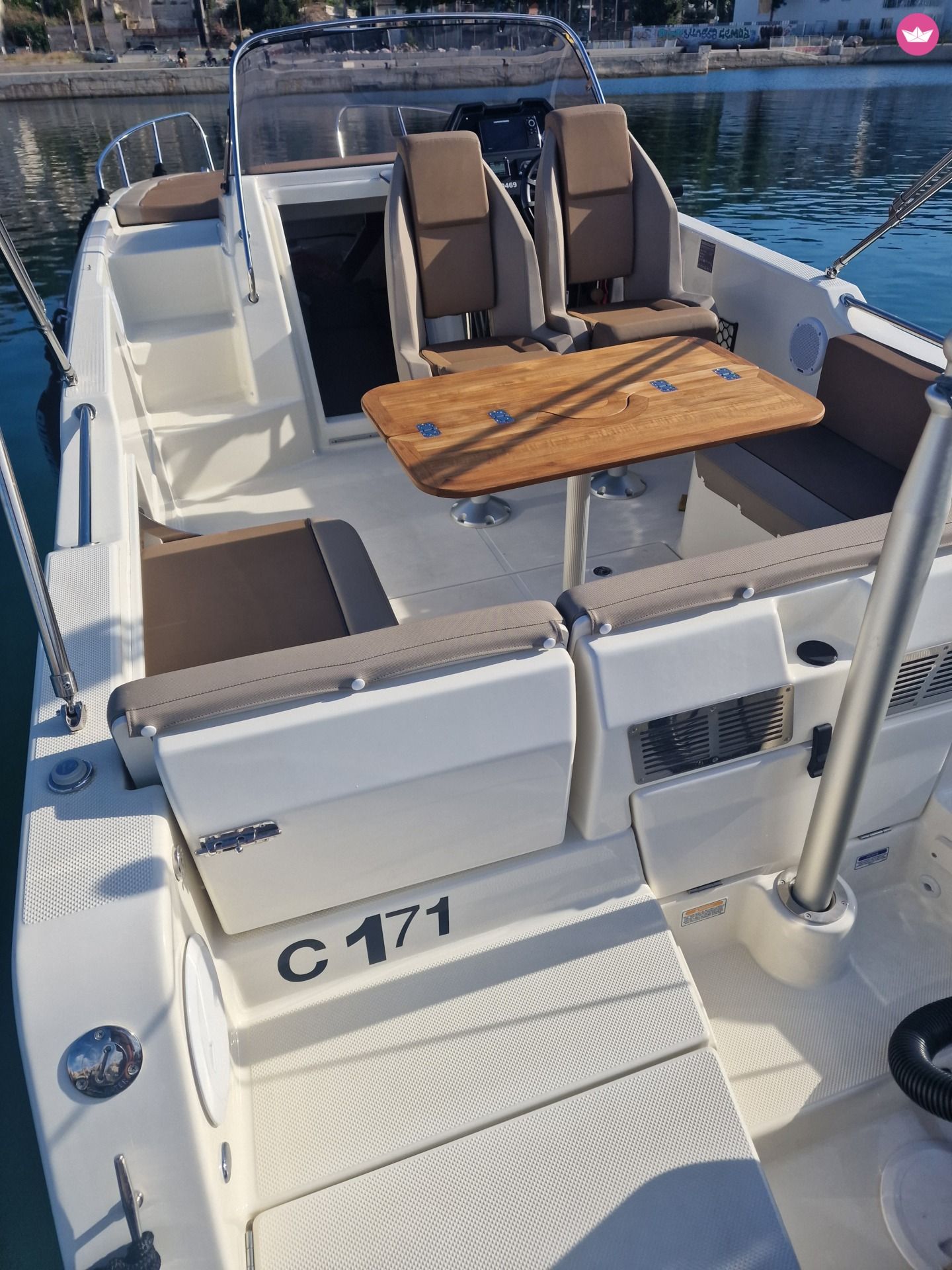Bateau à moteur Quicksilver Activ 755 Sundeck 225cv 4