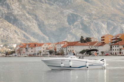 Rental Motorboat Jeanneau Cap Camarat 7.5 Cc Kotor