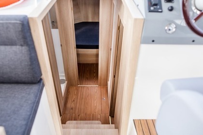 FUTURA 36 - nowoczesny jacht na Mazurach