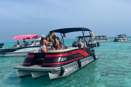 Hire Motorboat Silver Waves Grand Costa San Andrés