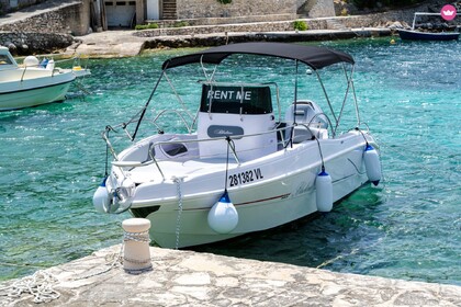 Rental Motorboat Blueline 21 OPEN Prižba