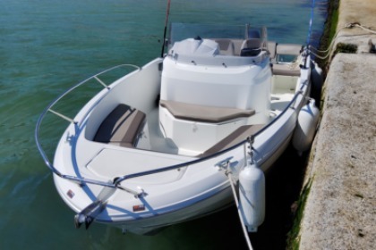 Charter Motorboat Jeanneau Cap Camarat 6.5 Cc Port-la-Forêt