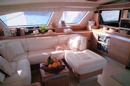 Yacht Charter in San Blas Island Catana 65 (2009)