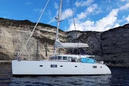 Charter Catamaran Lagoon 500 Olbia