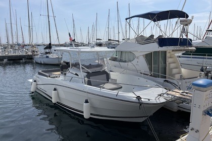 Verhuur Motorboot Jeanneau Cap Camarat 9.0 Cc Cannes