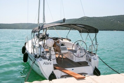 Bavaria Cruiser 37