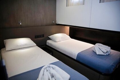 D420 Deluxury Gulet Yacht For 8 People