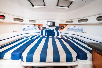 Rental Motorboat Proline DF300AP Culebra