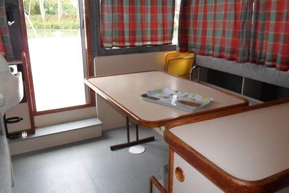 Verhuur Woonboot Low Cost Eau Claire 1130 Chenillé-Changé