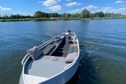 Rental Boat without license  3d Tender 635 Lux Barendrecht