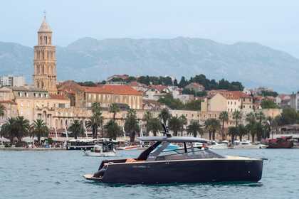 Motorboat Colnago 35 2023