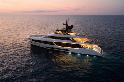 NEW MOTOPANFILO BENETTI LEGEND
