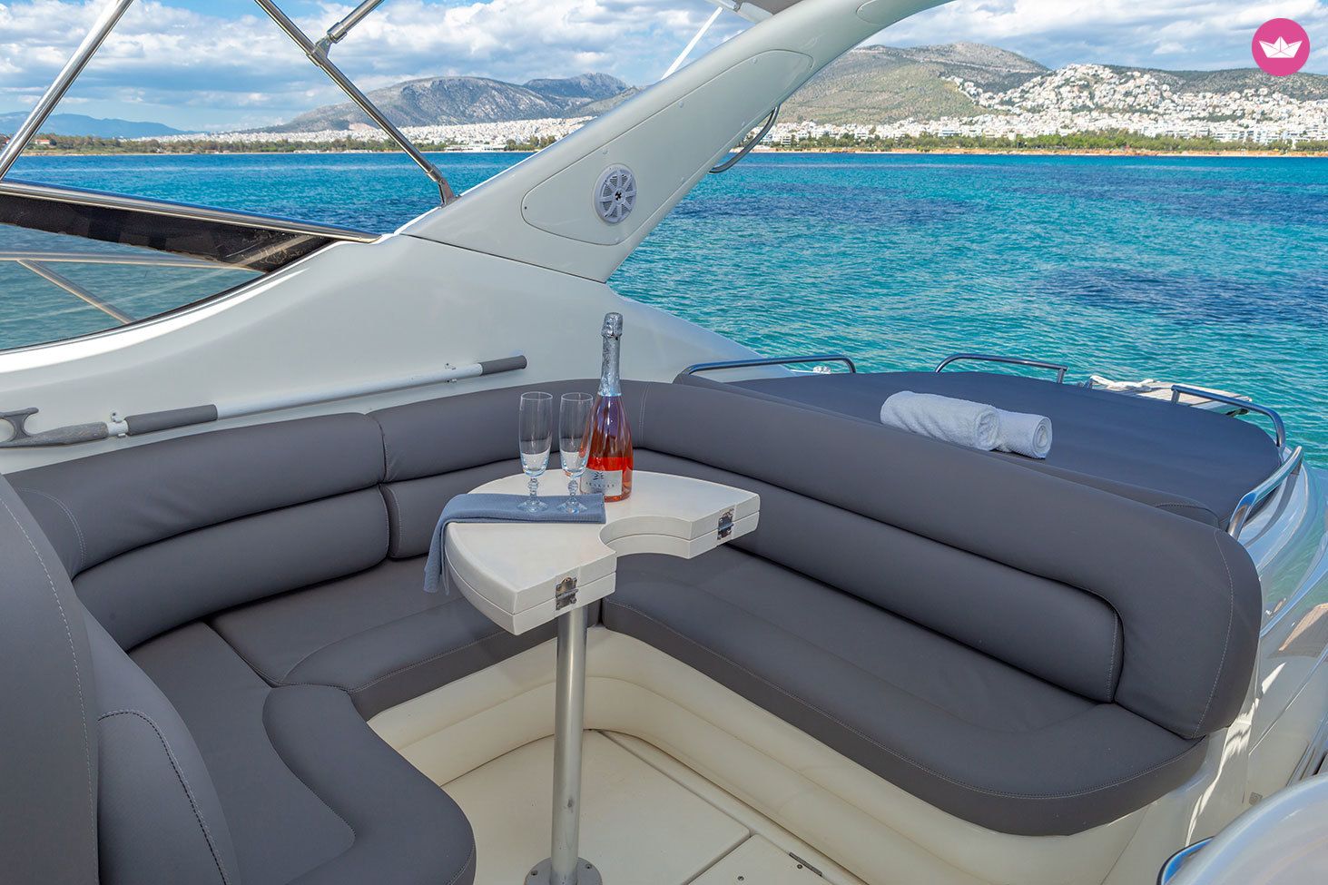 Cranchi Endurance 39 in Athens  