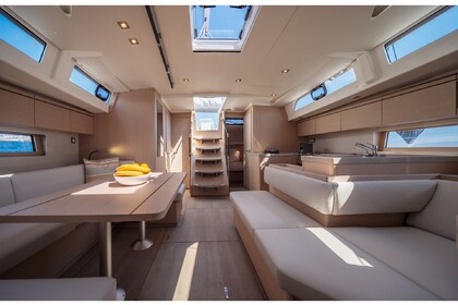 Miete Segelboot Beneteau Oceanis 51.1 Volos