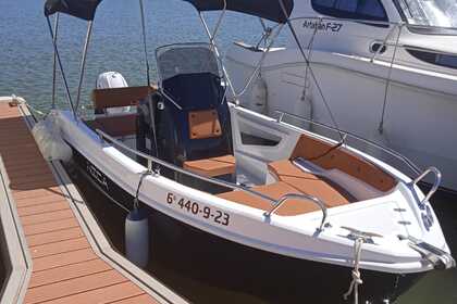 Hire Motorboat Trimarchi 53S ENICA Lepe