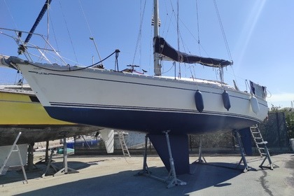 Hire Sailboat Jeanneau SUN RISE 34 Arzal