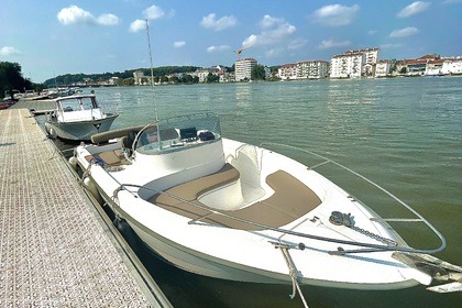 Alquiler Lancha B2 Marine Cap Ferret 650 Open Bayona