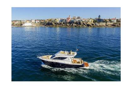 Iate em Lisboa-Cascais-Arrabida-Tróia