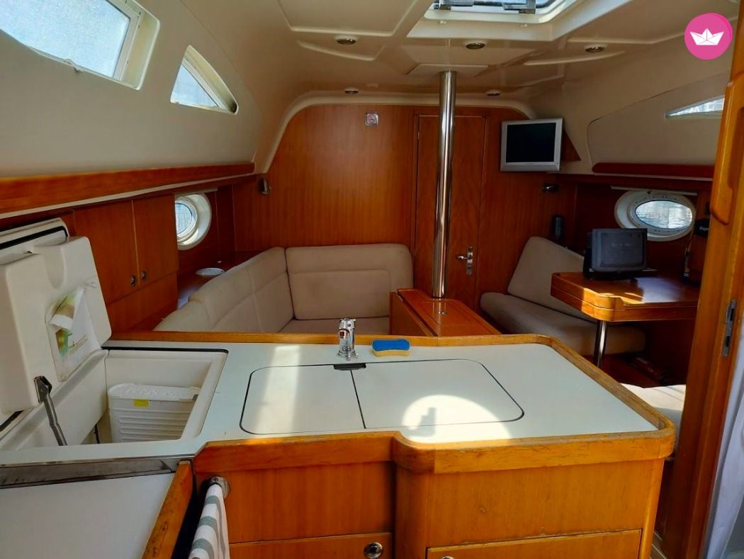 Charter sailboat in Barcelona  