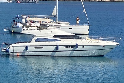 Hyra båt Motorbåt Maid in Italy production Cranchi Atlantique Heraklion