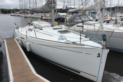 Miete Segelboot BENETEAU FIRST 25.7 Quiberon