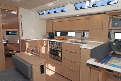 Hyra båt Segelbåt Hanse Yachts Hanse 460 - 3 cab Kaštel Gomilica