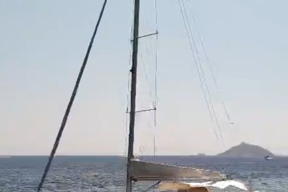 Miete Segelboot Grand Soleil Grand Soleil 45 Marina di Carrara