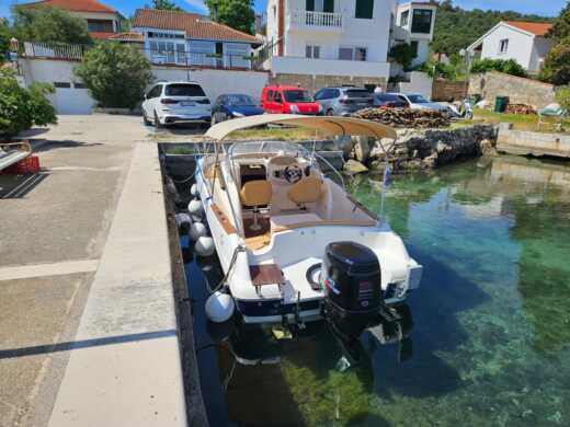 Motorboat Jeanneau Cap camarat 755 wa Boat design plan