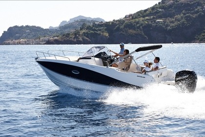 Quicksilver activ 755 sundeck