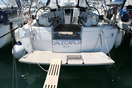 Hire Sailboat Jeanneau Sun Odyssey 449 Trogir