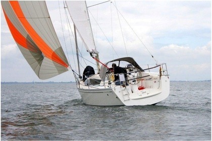 Charter Sailboat Delphia Yachts Delphia 31GTE Arzon
