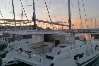 Rental Catamaran FOUNTAINE PAJOT LUCIA 40 Capo d'Orlando