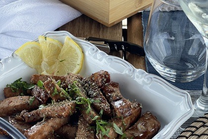 Sailing yacht for day cruises from Athens