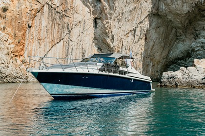 Miete Motorboot FERRETTI MOCHI CALIARI 50 Kefalonia