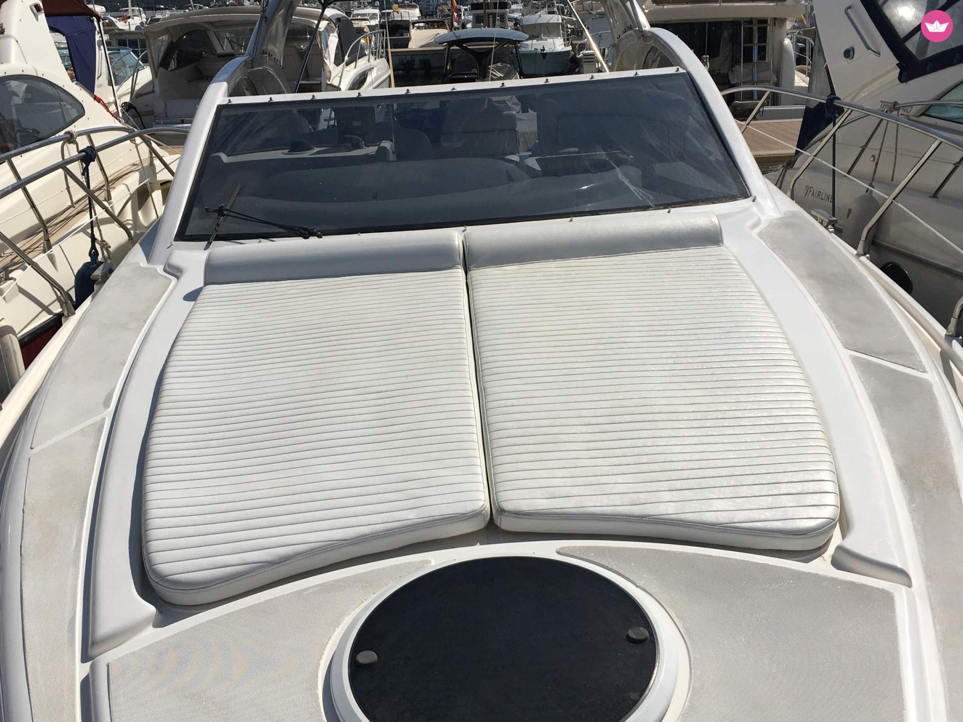 Astondoa 40 Open in Ibiza for hire