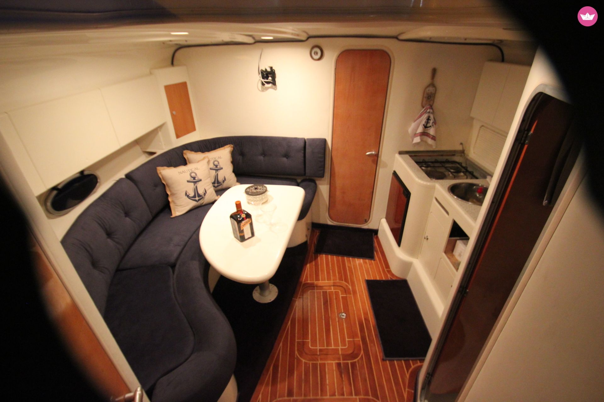 Motorboat Cranchi Zaffiro 34 for hire