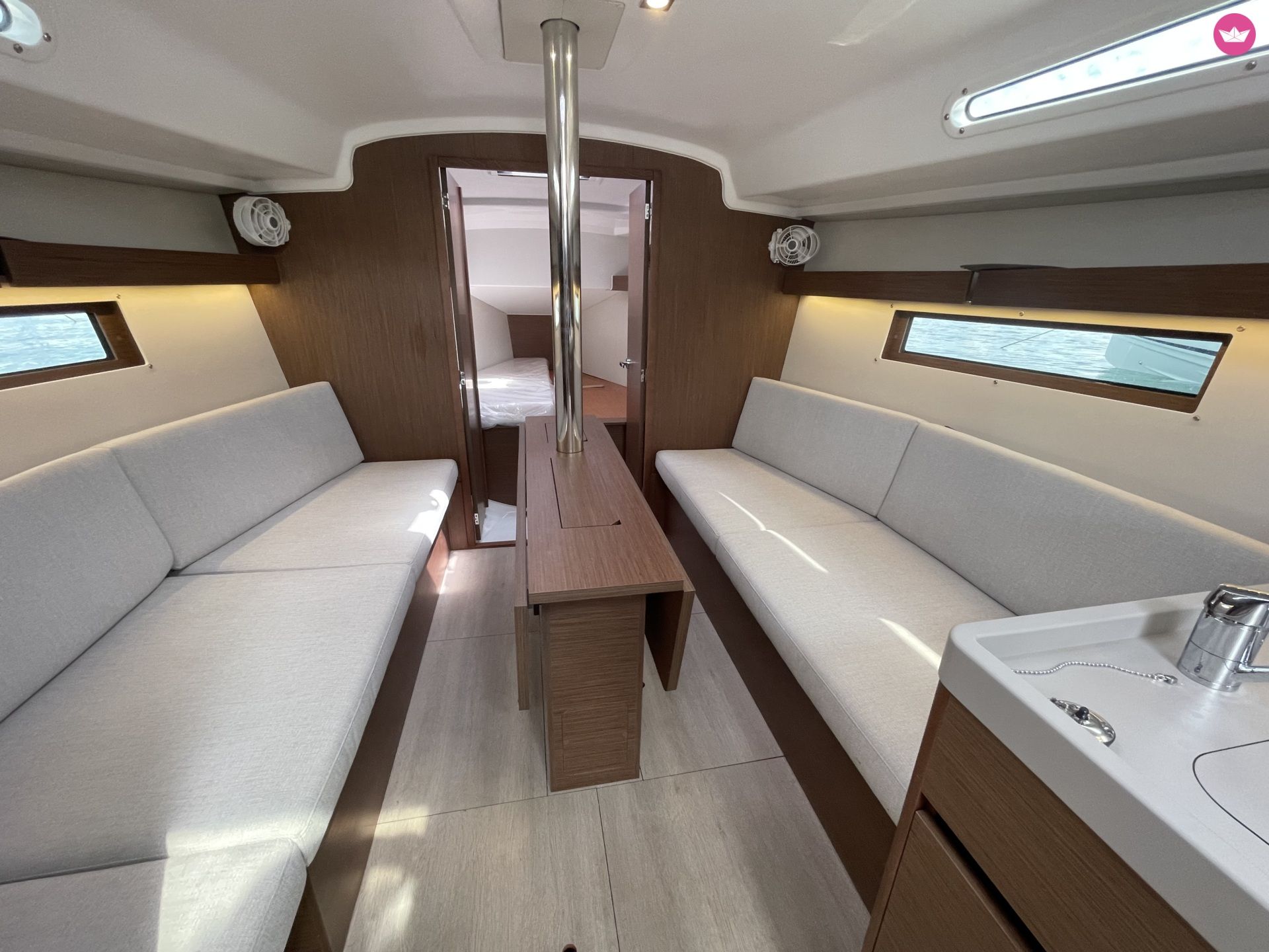 Voilier BENETEAU OCEANIS 34.1 10m 6