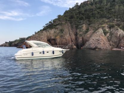 Rental Motorboat Jeanneau Prestige 30 S Mandelieu-La Napoule