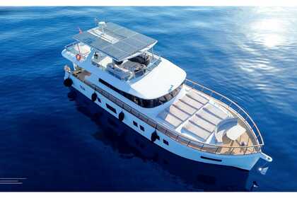 Luxury 21 Meter Motoryacht in Yalıkavak