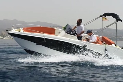 Hire Motorboat Sea Ray 211 Marbella