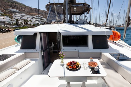 Rental Catamaran  Bali 4.6 Mykonos