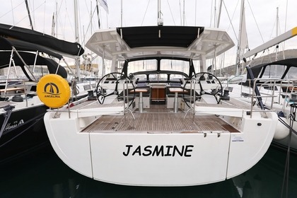 Charter Sailboat Hanse Hanse 588 Trogir